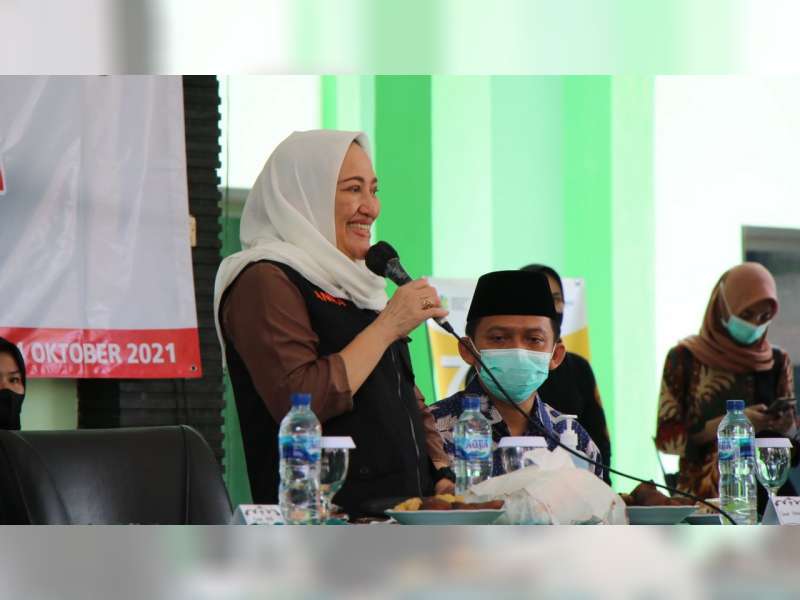 Bupati Harap Mahasiswa yang Kuliah di Luar Daerah Nantinya Mampu Wujudkan SDM Unggul di Bojonegoro