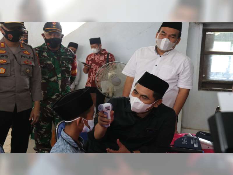 Wagub Jateng Apresiasi Pemkab Blora Gelar Vaksinasi di Pondok Pesantren