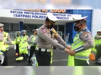 Memasuki Musim Hujan, Sat Lantas Polres Bojonegoro Periksa Kelengkapan Personel