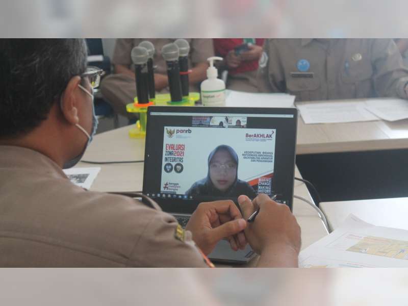 Kemenpan RB Evaluasi Pembangunan Zona Integritas 4 OPD Pemkab Bojonegoro