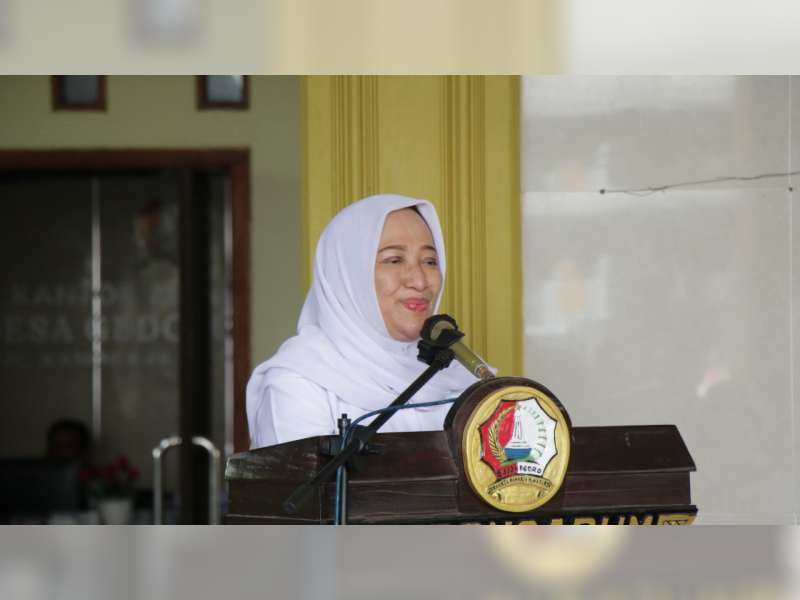 Bupati Bojonegoro Harap Insentif bagi Ketua RT dan RW Mampu Tingkatkan Kinerja Pemerintah Desa