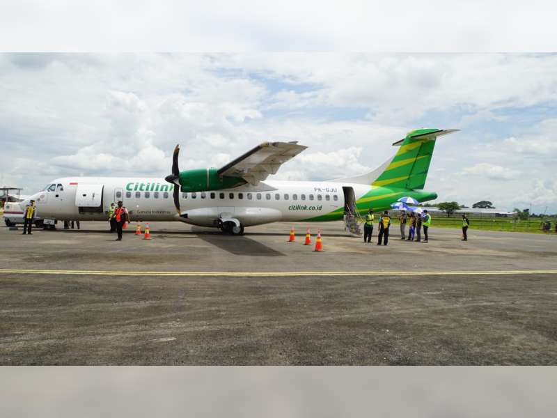 Penerbangan Perdana Halim-Ngloram Tandai Kembali Beroperasinya Bandara Ngloram Blora