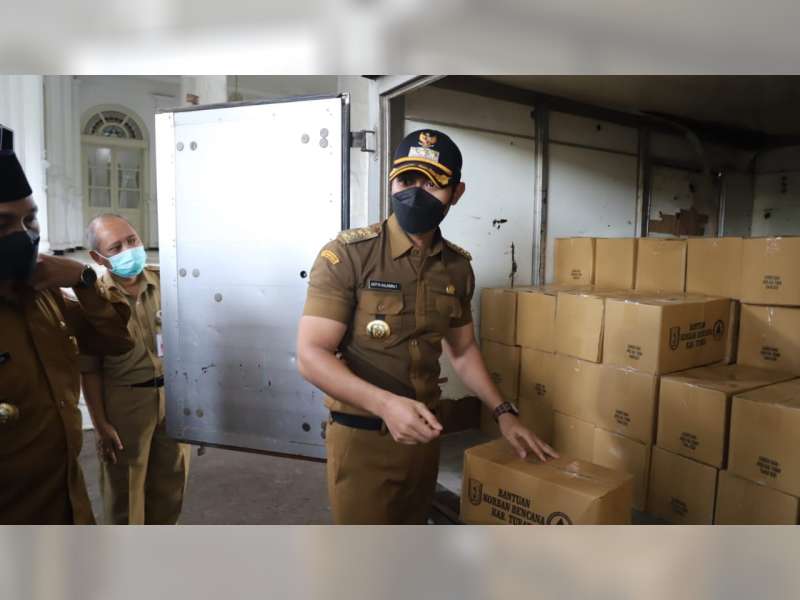 Pemkab Tuban Salurkan Bantuan untuk Korban Bencana Erupsi Gunung Semeru