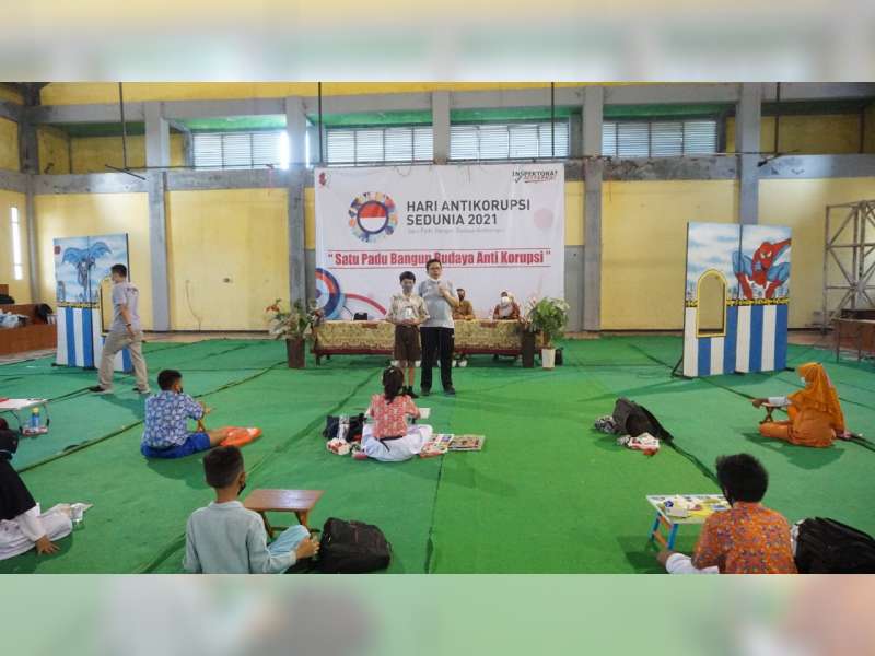 Hari Anti Korupsi Sedunia di Bojonegoro Diperingati dengan Lomba Menggabar Tingkat Sekolah Dasar