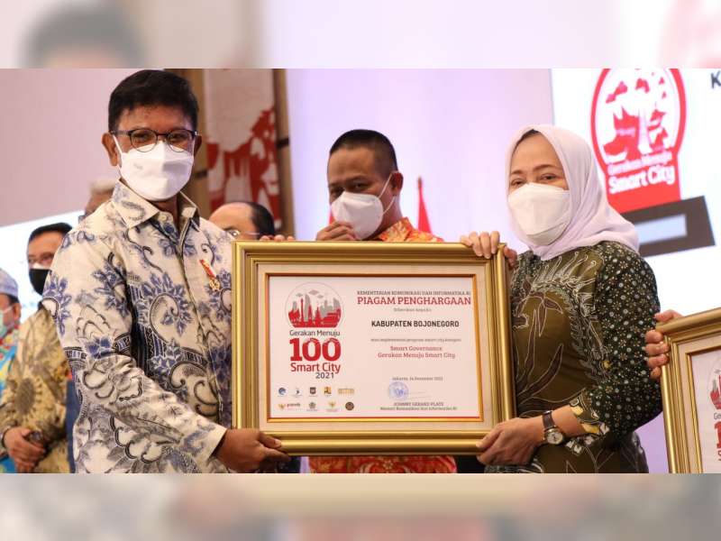Kabupaten Bojonegoro Raih Penghargaan Smart Governance Menuju Smart City dari Kemenkominfo