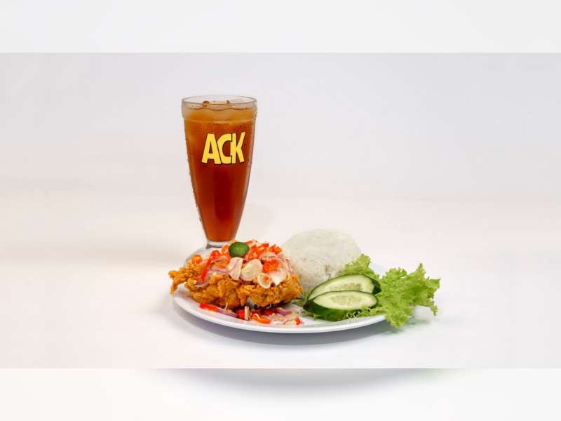 Bermula dari Usaha Kaki Lima, ACK Fried Chicken Berhasil Jadi Salah Satu Bisnis Ayam Krispi Lokal Terbesar di Bali