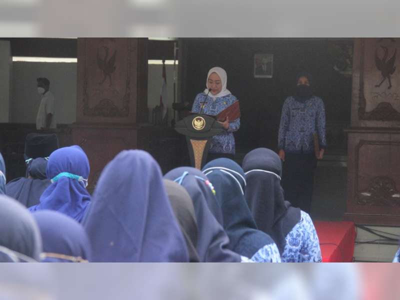 Bupati Bojonegoro Pimpin Upacara Peringatan Hari Ibu