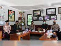 Jalin Silaturahmi, Kapolres Bojonegoro AKBP Muhammad Kunjungi Ketua MUI