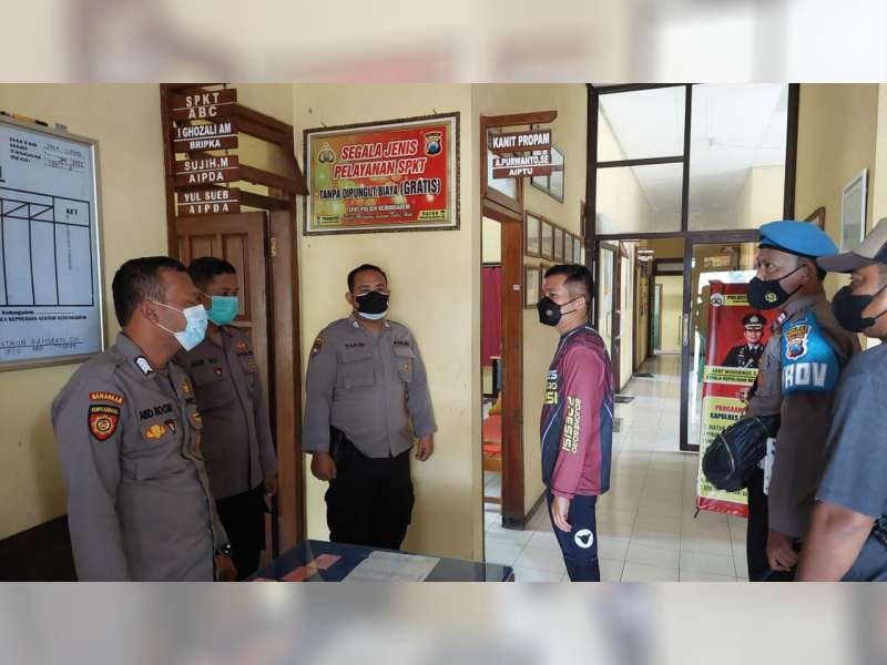 Tingkatkan Layanan Kepolisian, Kapolres Bojonegoro Sidak ke Polsek Kedungadem