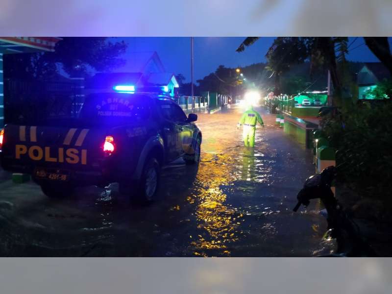Puluhan Rumah Warga di Kecamatan Gondang, Bojonegoro Tergenang Banjir Bandang