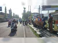 Unik, Polres Blora Sosialisasi Operasi Keselamatan dengan Musik Angklung