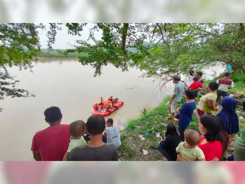 Belum Ditemukan, Tim SAR Lanjutkan Percarian Warga Bojonegoro yang Tenggelam di Sungai Bengawan Solo