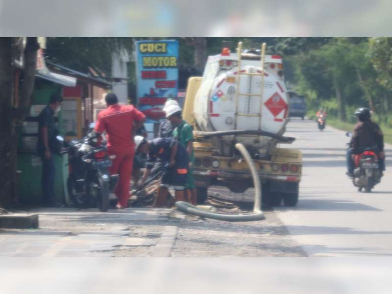 Pertamina EP Cepu Field Lakukan Pengecekan dan Pembersihan Dampak Kebocoran Pipa Minyak