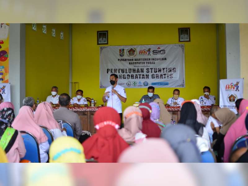 Angka Stunting Tinggi, PWI Tuban Gelar Penyuluhan Stunting dan Pengobatan Gratis