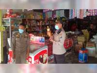 Jelang Ramadan, Polisi Margomulyo, Bojonegoro Lakukan Pengecekan Minyak Goreng dan Sembako