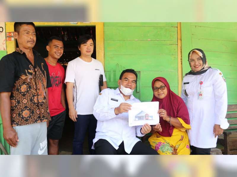 Bupati Kawal Pembangunan Rumah Keluarga Pemain Timnas Pratama Arhan di Blora