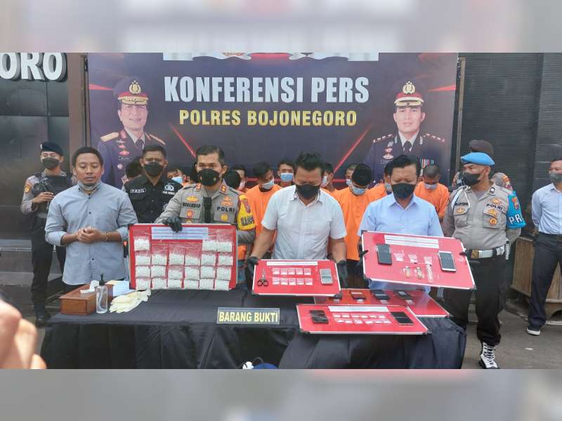 Selama Maret 2022, Polres Bojonegoro Ungkap 14 Kasus Narkoba dengan 16 Orang Tersangka