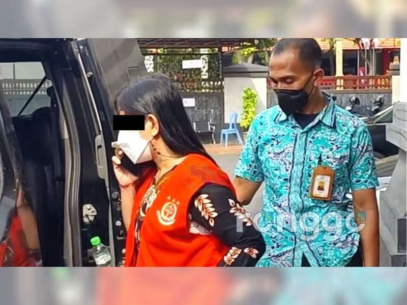 Mantan Bendahara Dipemas KB Tuban Ditangkap Atas Dugaan Tindak Pidana Korupsi