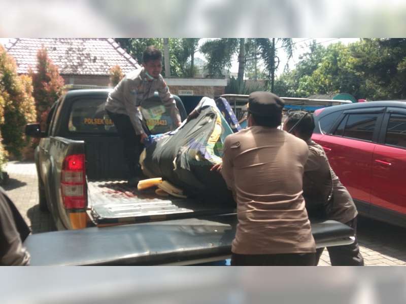 Diduga Cemburu, Pria di Bojonegoro Tusuk Mantan Istrinya Hingga Meninggal