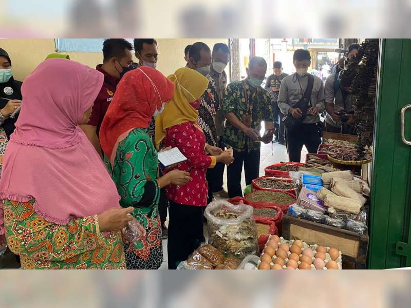 Sidak Pasar, Petugas Gabungan di Blora Temukan Makanan Mengandung Bahan Berbahaya