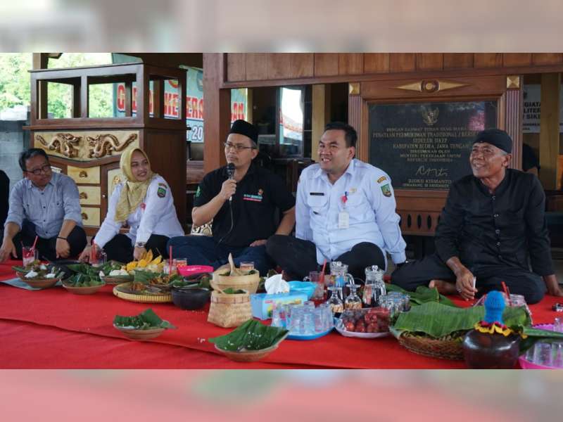 Rektor UIN Walisongo Semarang Kagumi Kampung Samin Blora