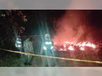 Diduga Akibat Lampu Teplok, Rumah Warga Kedewan, Bojonegoro Ludes Terbakar