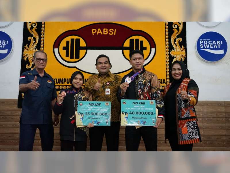 Raih Medali Sea Games Vietnam, 2 Atlet Blora Terima Bonus Puluhan Juta dari Bupati