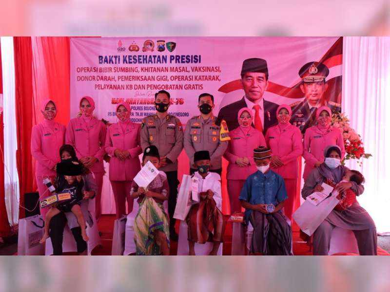 Polres dan RS Bhayangkara Bojonegoro Gelar Bakti Kesehatan Presisi