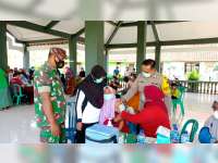 Sambut Hari Bhayangkara, Polsek Sumberrejo, Bojonegoro Gelar Vaksinasi Berhadiah