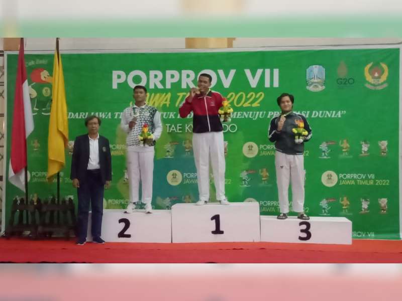 Di Luar Dugaan, Atlet Taekwondo Bojonegoro Raih Satu Medali Perak di Porprov Jatim 2022