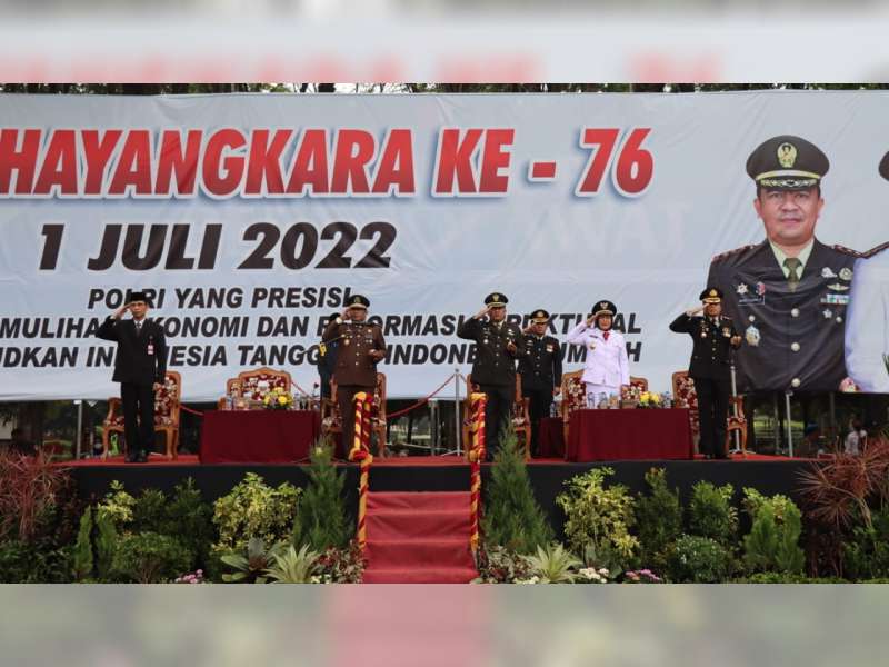 Kapolres bersama Forkopimda Bojonegoro Ikuti Upacara Peringatan Hari Bhayangkara Secara Virtual
