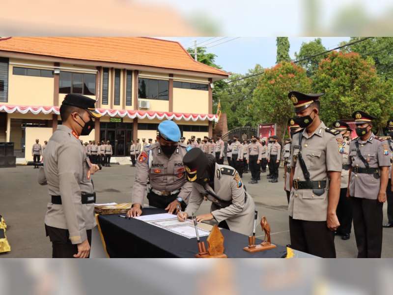 Mutasi Pejabat Polres Bojonegoro, Sejumlah Perwira Beralih Tugas