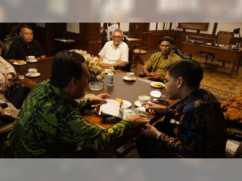 Bertemu Raja Keraton Mangkunegaran Surakarta, Ini yang Dibicarakan Bupati Blora