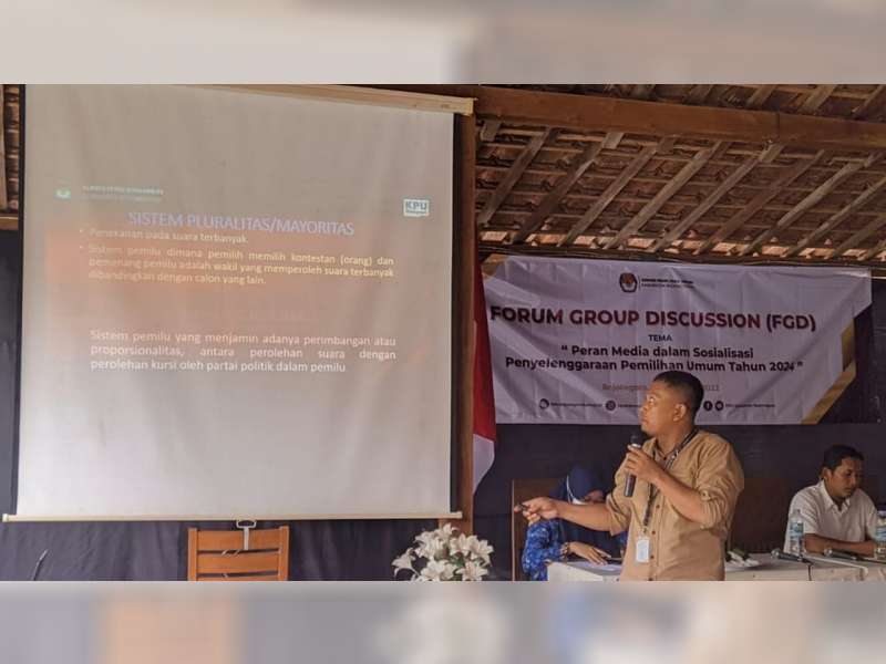 KPU Bojonegoro Gelar Diskusi Terkait Peran Media dalam Sosialisasi Pemilu 2024