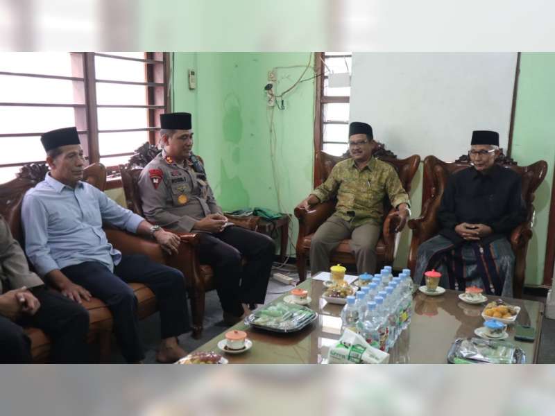 Silaturahmi dengan PCNU, Kapolres Bojonegoro Minta Dukungan Jaga Kamtibmas