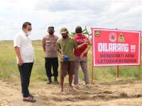 BPBD Blora Pasang Pembatas Aman di Area Oro-Oro Kesongo