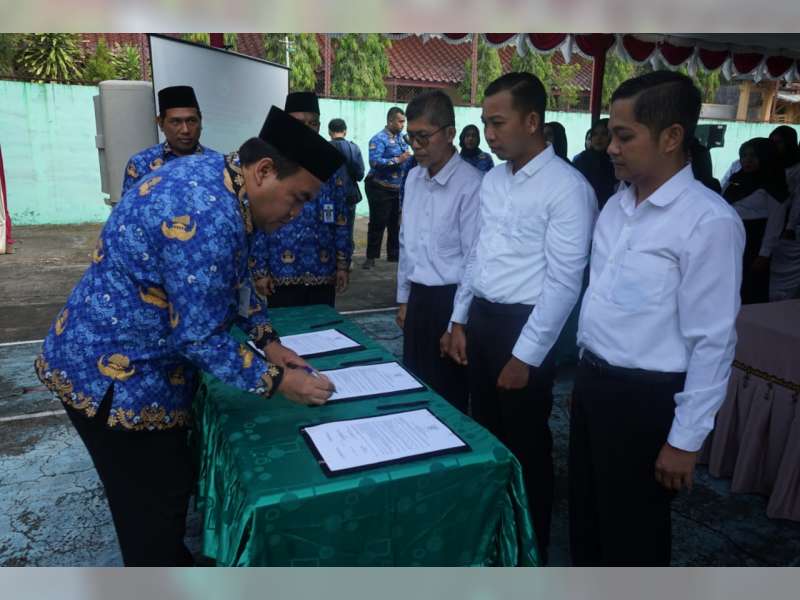 Bupati Blora Lantik 215 Nakes Jadi PPPK