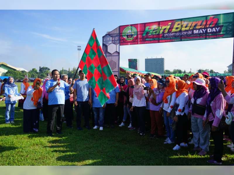Tanpa Demonstrasi, May Day di Blora Diisi Tasyakuran dan Olahraga Bersama