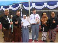 Dua Putra Daerah Blora Diterima di 10 Kampus Luar Negeri