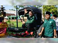 Gunakan Kereta Kencana yang Pernah Dinaiki Presiden Jokowi, PKB Blora Daftarkan 45 Bacaleg