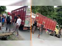 Kecelakaan Beruntun di Sugihwaras, Bojonegoro, 2 Pemotor Meninggal di TKP