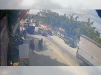Pikap Tabrak Bentor dan 9 Motor di Kalitidu, Bojonegoro, 1 Orang Meninggal, 2 Lainnya Luka Berat