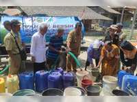 116 Tangki Air Bersih Didistribusikan ke 58 Desa Rawan Kekeringan di Blora