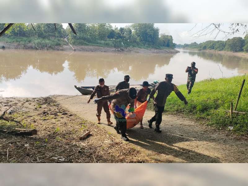 Sesosok Mayat Laki-Laki Tanpa Identitas Ditemukan di Sungai Bengawan Solo Ngraho, Bojonegoro