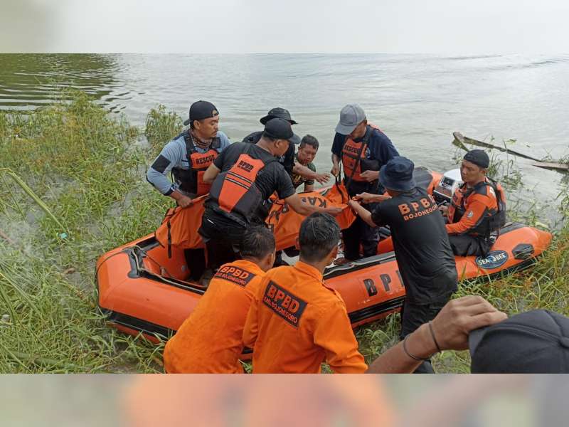 2 Korban Tenggelam di Waduk Pacal Bojonegoro Ditemukan, Satu Korban Masih dalam Pencarian