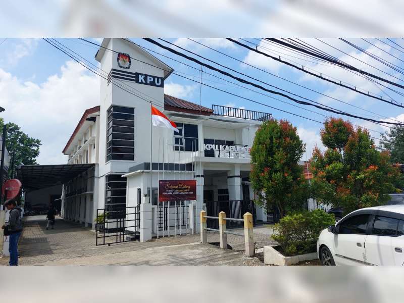 KPU Kembali Buka Silon untuk Bapaslon Perseorangan Pilkada Bojonegoro, Nurul Azizah-Nafik Sahal