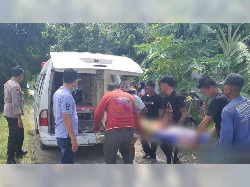 Seorang Warga Sugihwaras, Bojonegoro Meninggal Dunia Saat Kendarai Motor di Jalan