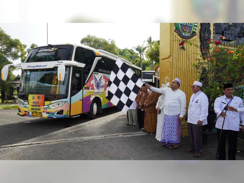 Bertahap, Pemberangkatan 644 Jemaah Calon Haji Blora Berjalan Lancar