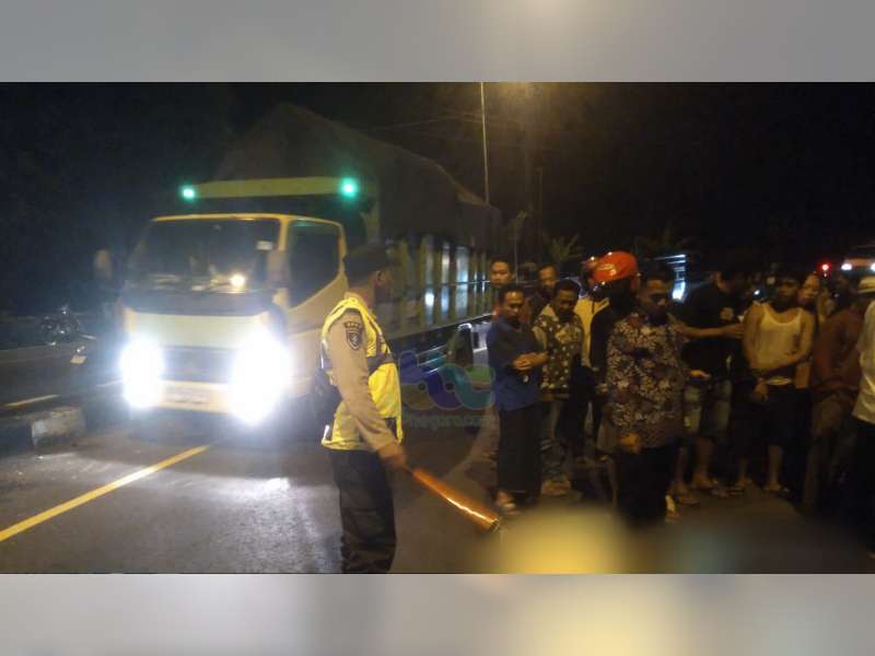Alami Kecelakaan Tunggal, Seorang Pemotor di Ngraho, Bojonegoro Meninggal di TKP