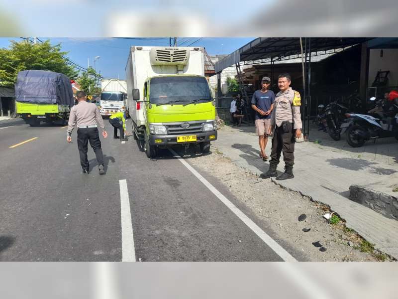 Motor Tabrak Truk Parkir di Baureno, Bojonegoro, Seorang Pemotor Meninggal Dunia